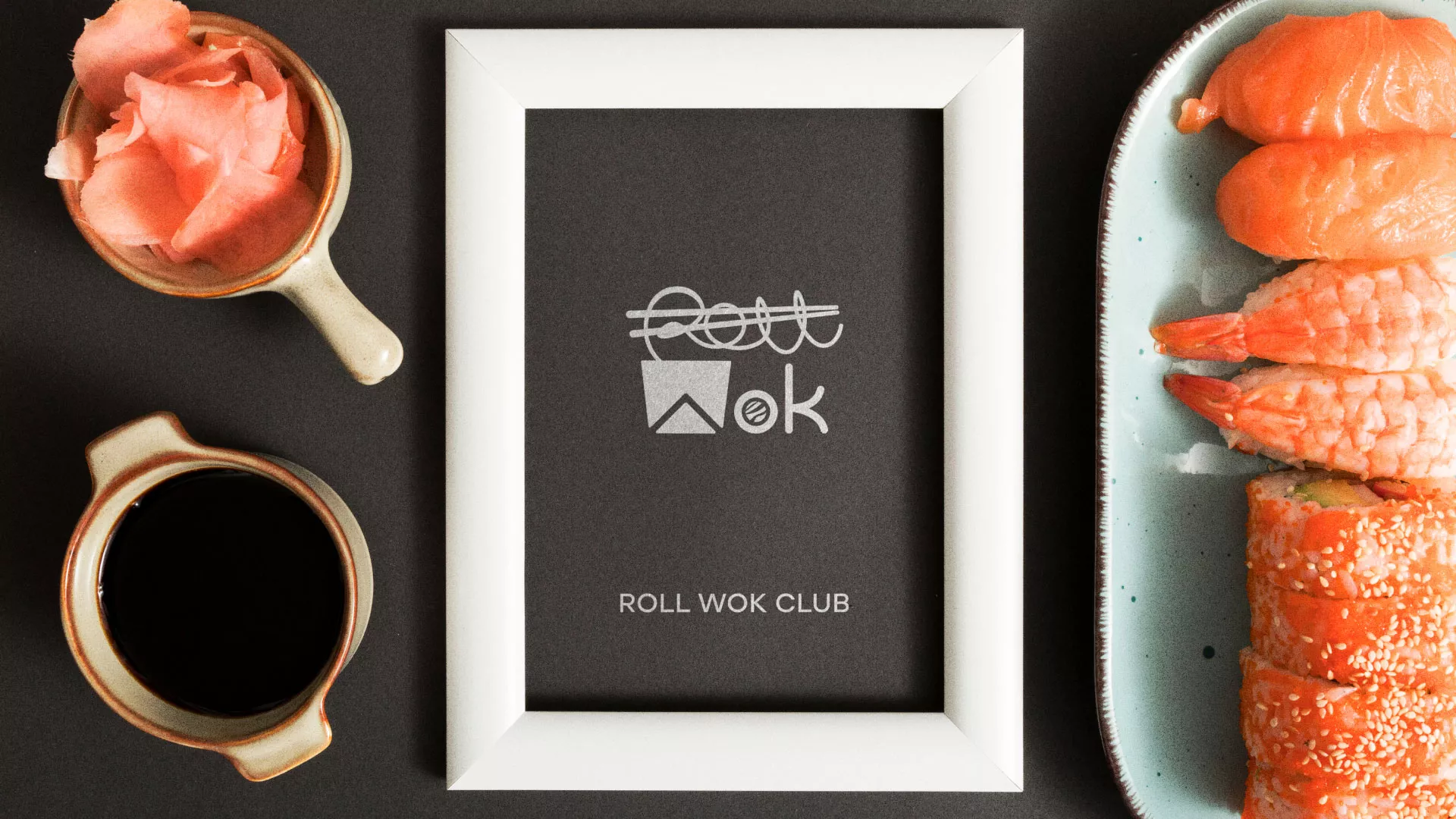 Разработка логотипа суши-бара «Roll Wok Club» в Крымске